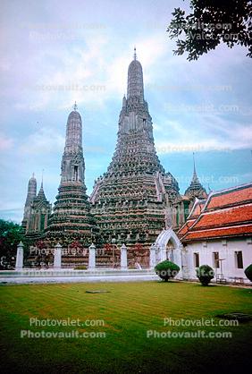 Wat Arun, Temple of Dawn, Bangkok