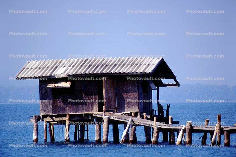 Pier, Hut, shack