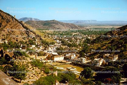 the old wall, Amber, Jaipur, 1950s