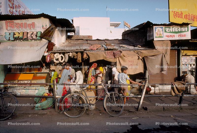 Shanty Town, stores, shops, Ahmedabad, Gujarat