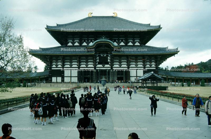 Great Buddha Hall, Todai-ji, Temple, largest wooden building, Nara