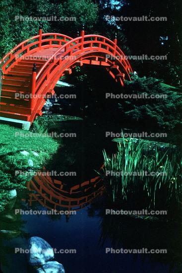 Taiko Arch Footbridge, pond, garden, Landmark