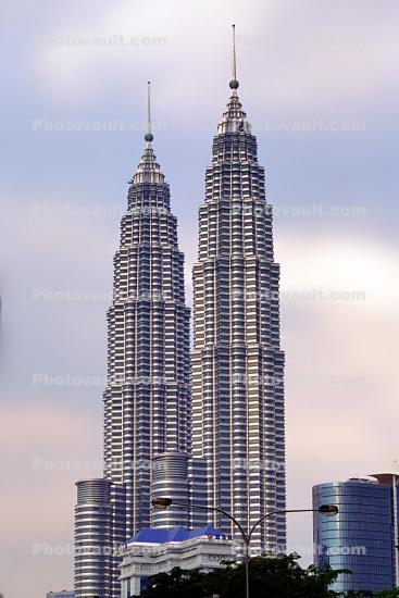Petronas Towers, famous landmark, Petronas Twin Towers, Commercial offices, tourist attraction, Jalan Ampang