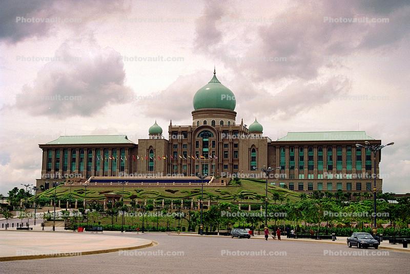 Putrajaya Mosque, landmark