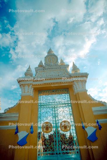 King Sihanouk Palace, Kep Beach