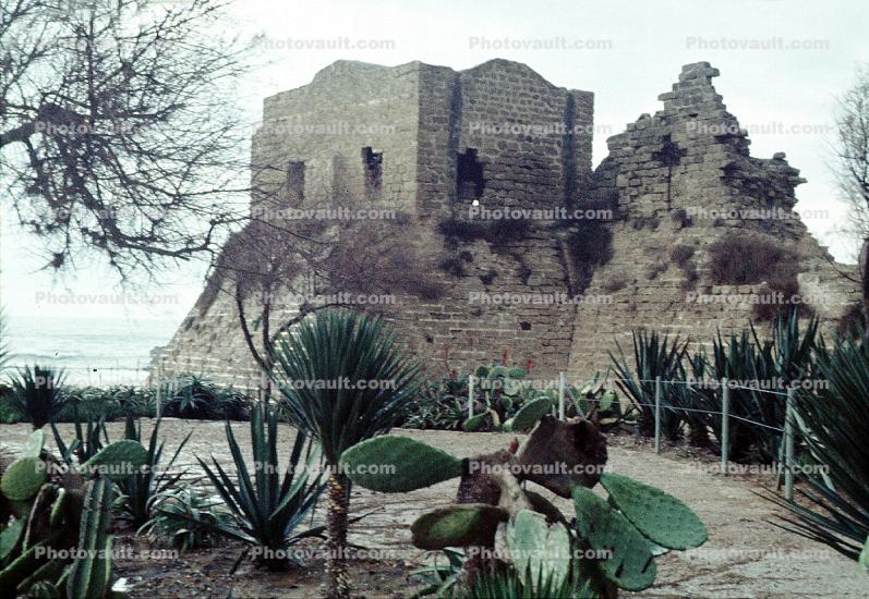 Ceaseria, Ruins