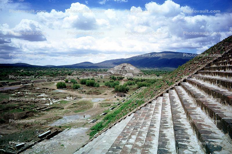 Steps at Teotihuacan, Hidalgo, Pyramid of the Sun, Hidalgo