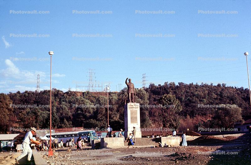 Statue of General Mujica, General Francisco J. Mujica, Morelia City, Michoacan, building