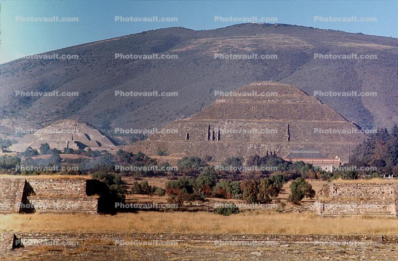 Pyramid of the Sun and Moon, Teotihuacan