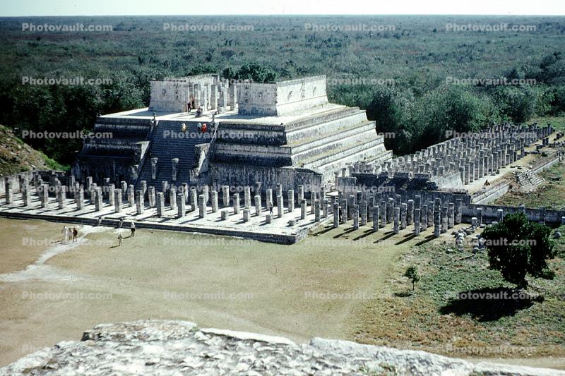Templo De Los Guerreros, Temple of the Warriors, Chichen Itza