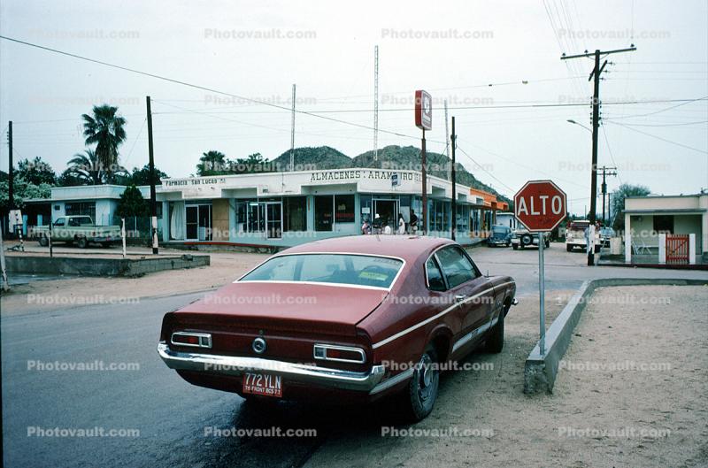 Ford Maverick, ALTO, Mazatlan, Sinaloa, Cars, automobile, vehicles, October 1976, 1970s