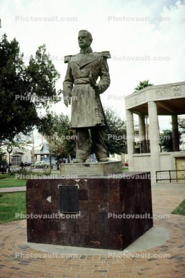 Statue, Reynosa, Tamaulipas