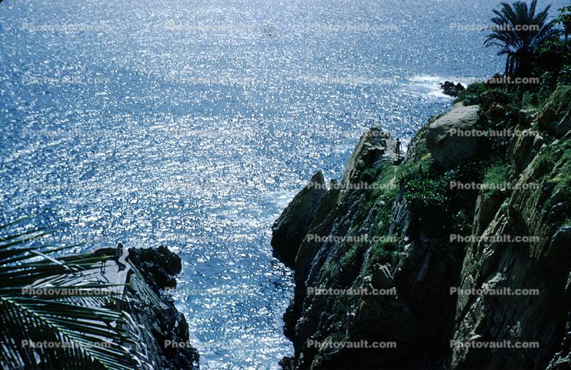 cliffs, divers, Acapulco Dive Spot, Pacific Ocean, shoreline, seaside, coastline, coastal, coast