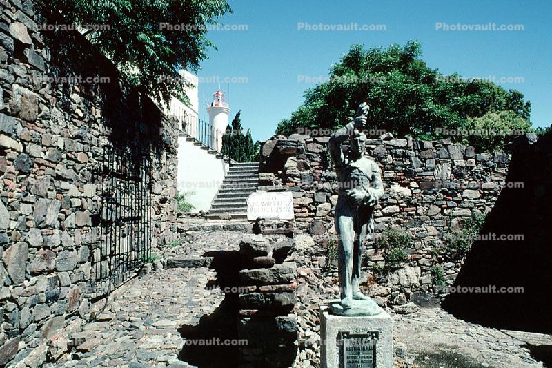 Statue, Monument, Rock Wall, Walkway, landmark, Colonia