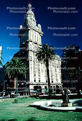 The Salvo Palace, Palacio Salvo, Plaza independencia, Independence Plaza, Building, famous landmark, Montevideo