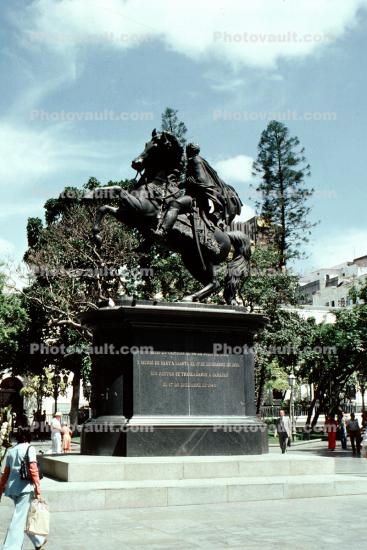 Bol?var's square, Equestrian Statue, Estatua Del Libertador En La Plaza Bolivar, landmark, Caracas, Venezuela