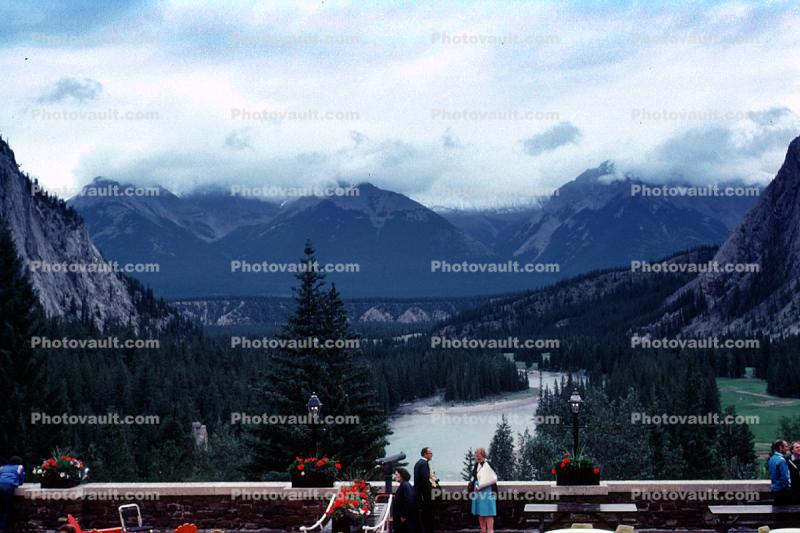 Bow River, valley, mountains, Banff