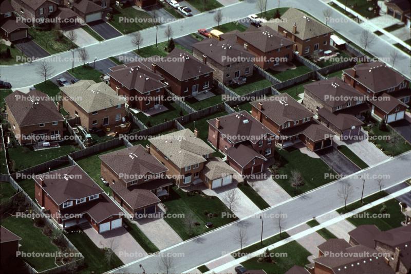 Houses, streets, suburban, suburbia, buildings, cookie cutter homes, texture, driveways