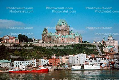 Tugboats, Docks, The Mighty Saint Lawrence River, Chateau Frontenac, hotel