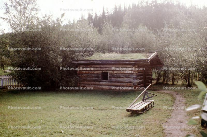 Jack London Log Cabin, Sled, building, landmark