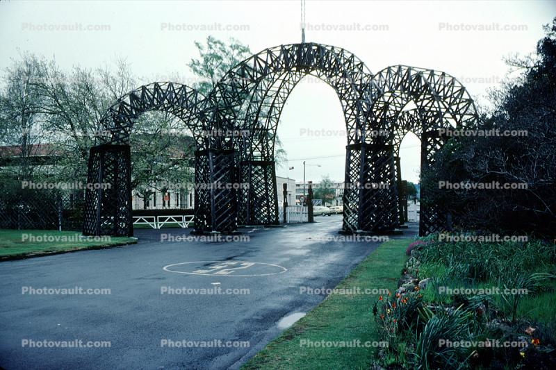 Prince's Arch and Gateway, Gate, Lattice Work, Archway, Rotorua, famous landmark
