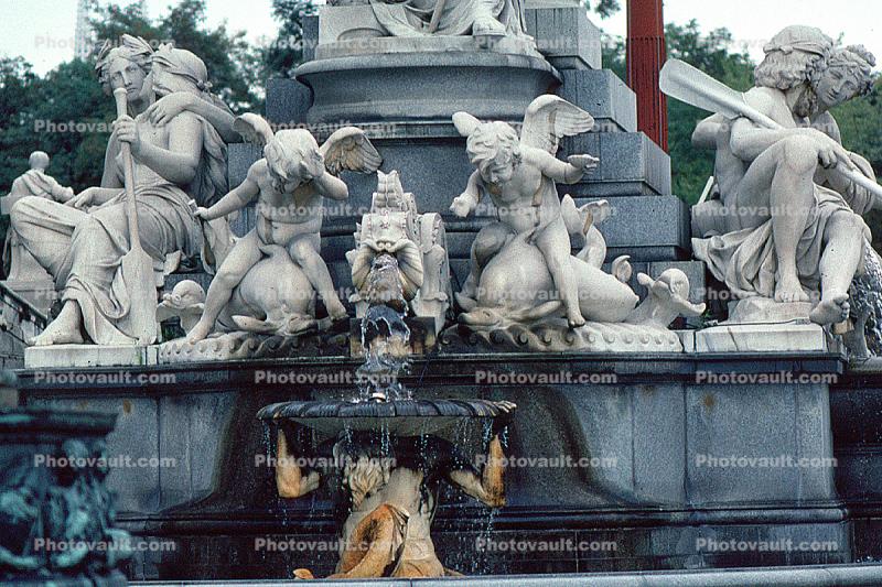 detail of Pallas Athene Fountain, Vienna