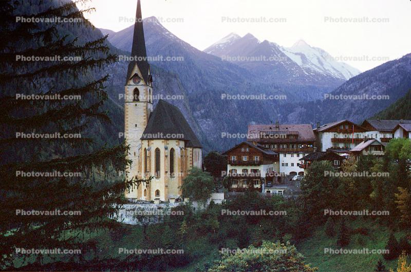 Heiligenblut, Alps