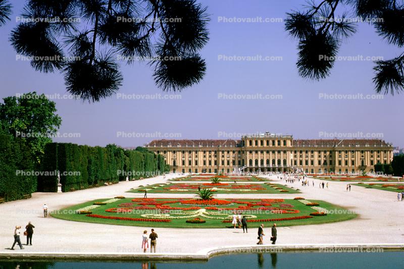 Sch?nbrunn Palace, Vienna