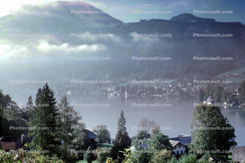 Lake, scenic valley, trees, clouds, Saint Bartholomew
