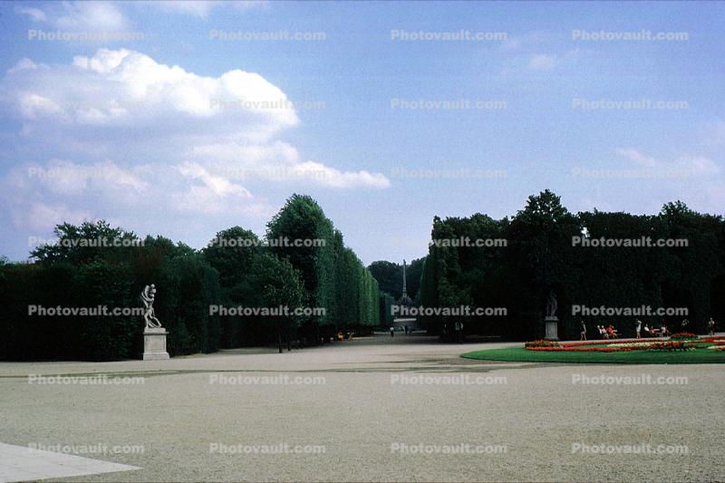 Schonbrunn Palace, Gardens, Sch?nbrunn Palace, Vienna