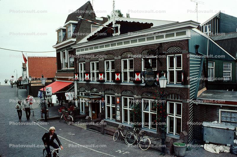 building, shops, stores, windows, June 1977