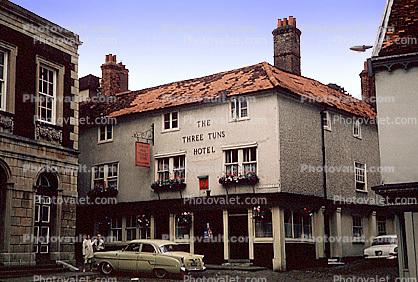 The Three Tuns Hotel, Windsor, 1965, 1960s