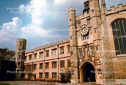 Cambridge University Trinity College, Clock Tower, Cambridge, England