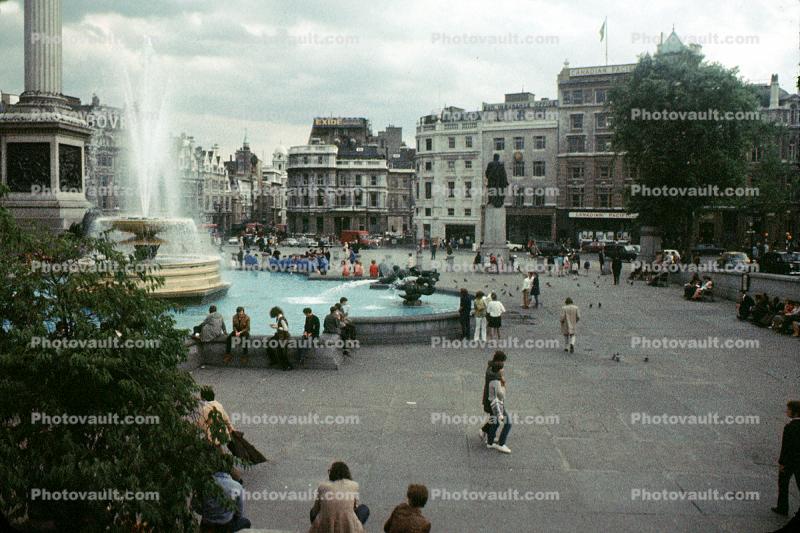 Water Fountain, aquatics, Town Square, buildings