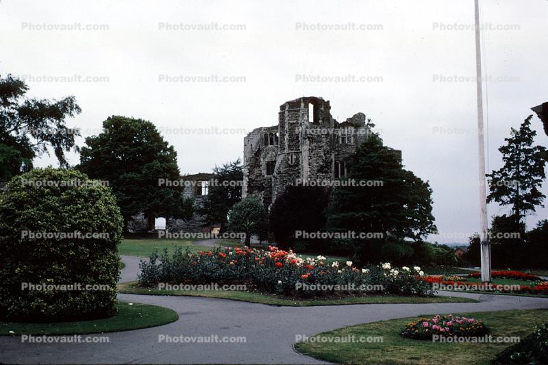 Ruins, Flagpole, Gardens, Castle, Palace, Manor, Scotland
