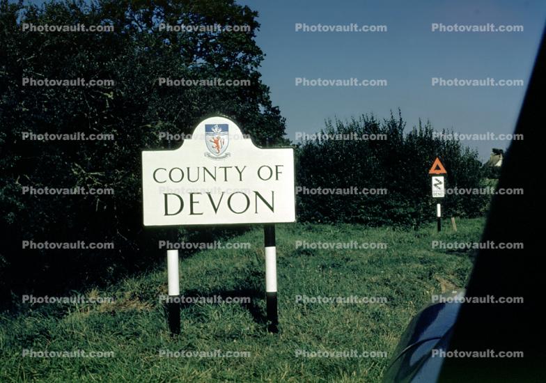 County of Devon sign