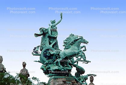 Quadriga Statue, Chariot, Horses, Bronze