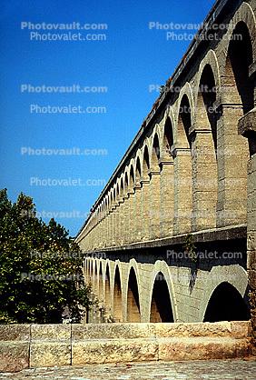 Aqueduct, Aqueduc St-Clement