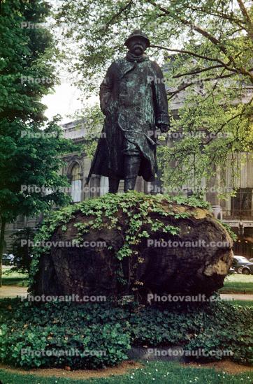 Clemenceau Monument, Sculpture, Figure, Ivy, 1959, May 1959, 1950s