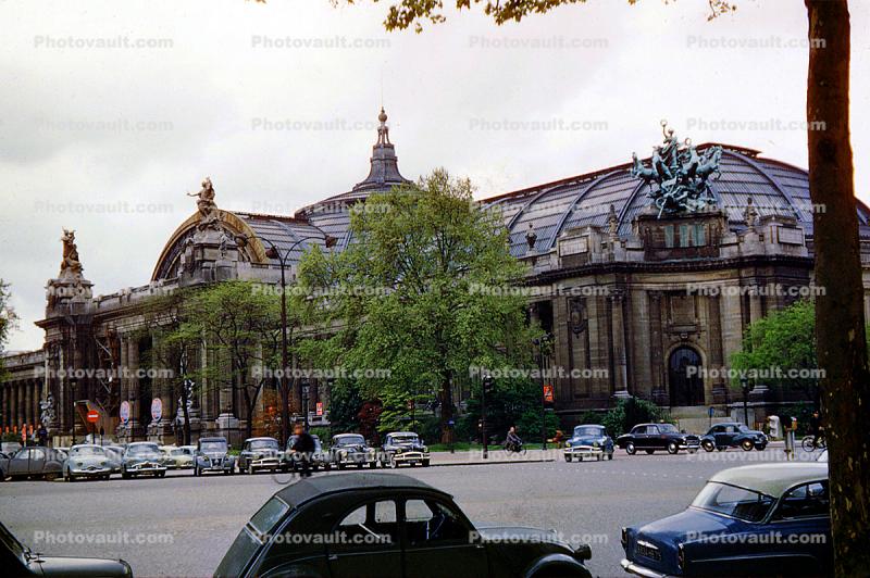 Petit Palais, Little Palace, Citroen 2CV, Parking, Cars, Champ Elysees, May 1959, 1950s