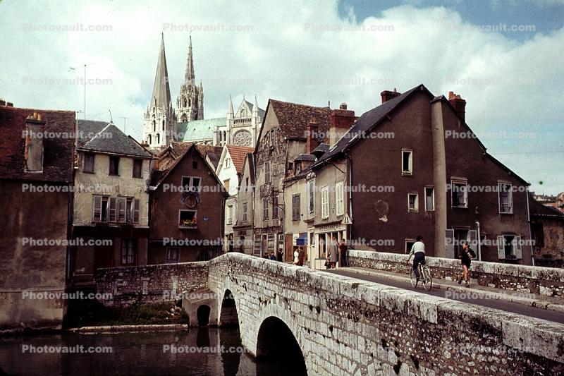 Chartes, Homes, houses, Church, buildings