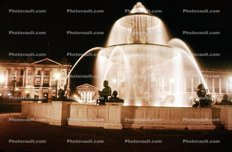 Water Fountain, aquatics, Nighttime
