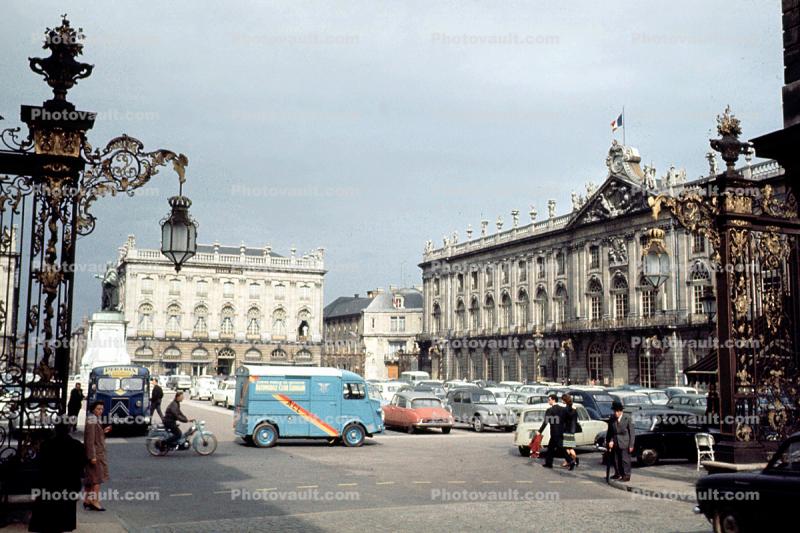 Cars, Automobile, Vehicles, van, buildings, palace, 1950s