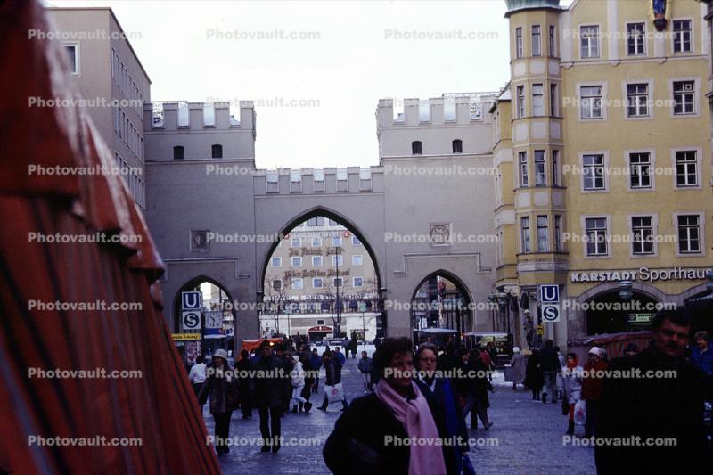 Castle Gate, December 1985