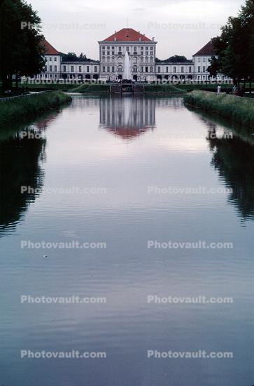 pond, water reflection, lake, Nymphenburg Castle, Schlo? Nymphenberg, Munich