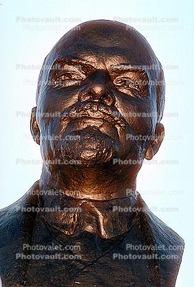 bust of Vladimir Lenin, Berlin