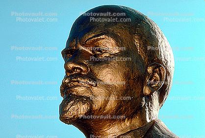 bust of Vladimir Lenin, Berlin