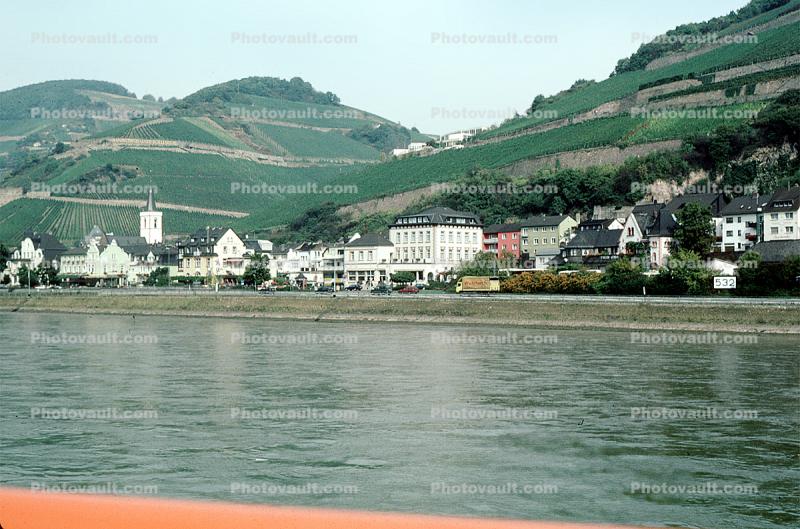 Homes, Houses, Village, Town, Hilltop, Mountains, north of Mainz, Rhine River, (Rhein)