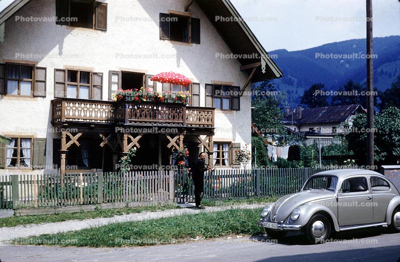 Volkswagen Bug, Oberammergau, Bavaria, Garmisch-Partenkirchen, Balcony, Fence, August 1959