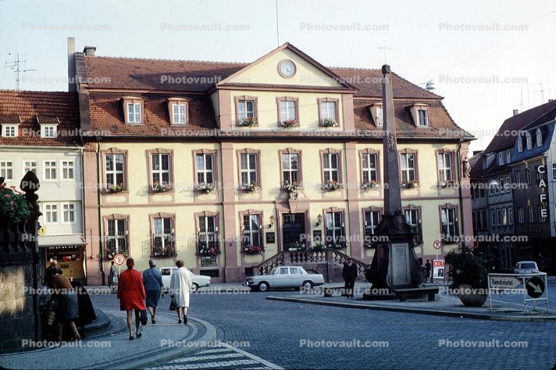 Monument, cobblestone streets, building, Fulda, Hesse, Kassel